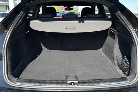 PG73YBL Audi Q5 Black Edition 40 TDI quattro 204 PS S tronic Thumbnail #7