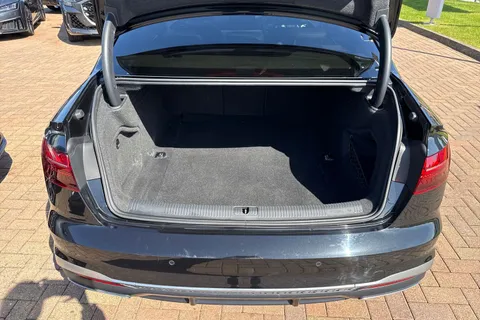 SP70UEC Audi A4 S line 35 TDI  163 PS S tronic Thumbnail #8