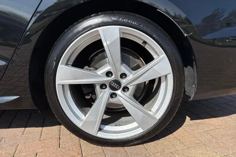 SP70UEC Audi A4 S line 35 TDI  163 PS S tronic Thumbnail #14