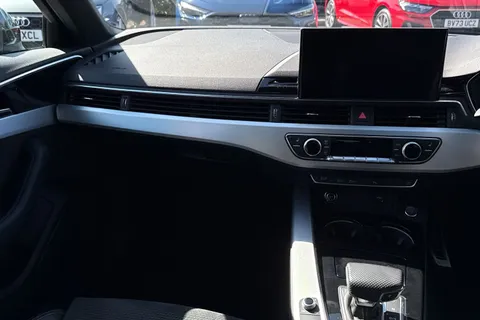 SP70UEC Audi A4 S line 35 TDI  163 PS S tronic Thumbnail #21