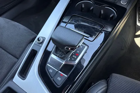 SP70UEC Audi A4 S line 35 TDI  163 PS S tronic Thumbnail #24