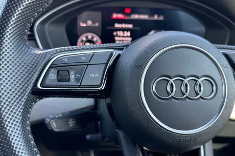 SP70UEC Audi A4 S line 35 TDI  163 PS S tronic Thumbnail #34