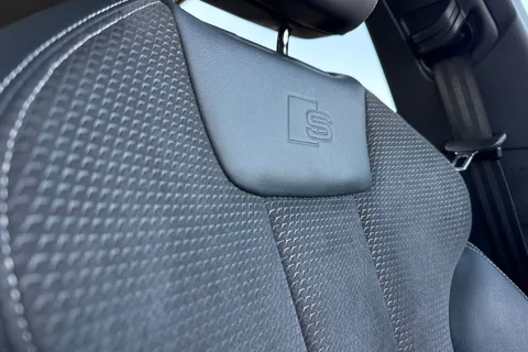 SP70UEC Audi A4 S line 35 TDI  163 PS S tronic Thumbnail #41