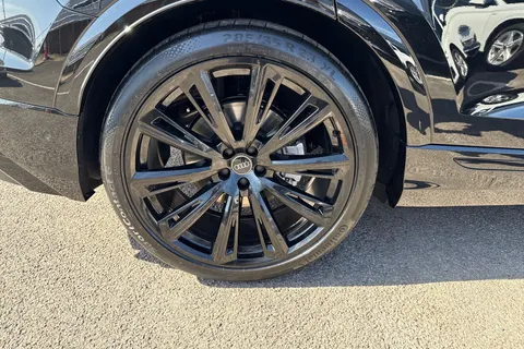  Audi Q8 3.0 TDI V6 Black Edition Tiptronic quattro Euro 6 (s/s) 5dr Thumbnail #13