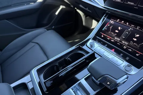  Audi Q8 3.0 TDI V6 Black Edition Tiptronic quattro Euro 6 (s/s) 5dr Thumbnail #20