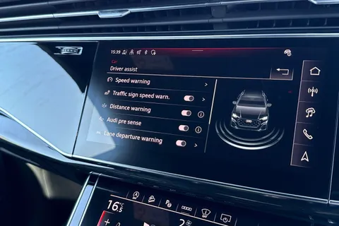  Audi Q8 3.0 TDI V6 Black Edition Tiptronic quattro Euro 6 (s/s) 5dr Thumbnail #48