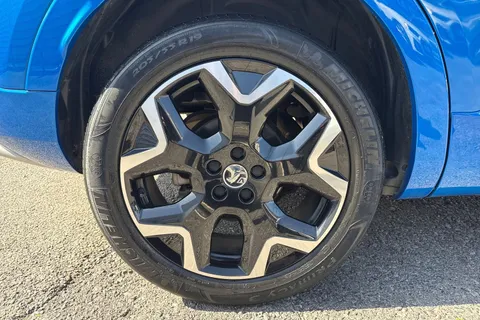 WN23UOL Vauxhall Grandland 1.2 Turbo Ultimate Auto Euro 6 (s/s) 5dr Thumbnail #14