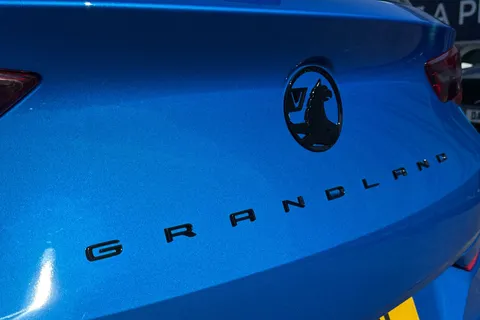 WN23UOL Vauxhall Grandland 1.2 Turbo Ultimate Auto Euro 6 (s/s) 5dr Thumbnail #26