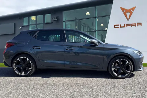 KN23RNX CUPRA Leon 1.5 eTSI EVO V1 DSG Euro 6 (s/s) 5dr Thumbnail #4