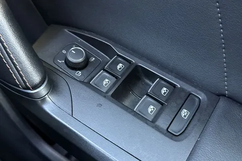 KN23RNX CUPRA Leon 1.5 eTSI EVO V1 DSG Euro 6 (s/s) 5dr Thumbnail #35