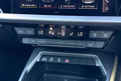 BJ73YGO Audi A3 S line 30 TFSI  110 PS 6-speed Thumbnail #22