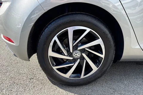 11 of 44 for Volkswagen Golf MK7 Facelift 1.5 TSI (130ps)Match Edition EVO