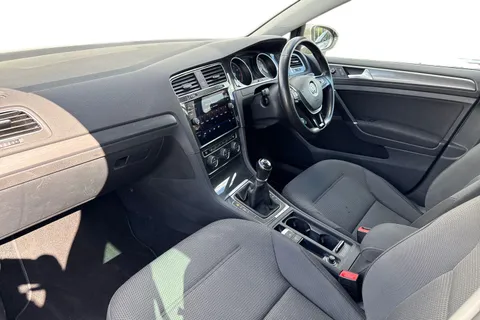 15 of 44 for Volkswagen Golf MK7 Facelift 1.5 TSI (130ps)Match Edition EVO