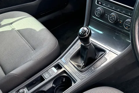 23 of 44 for Volkswagen Golf MK7 Facelift 1.5 TSI (130ps)Match Edition EVO