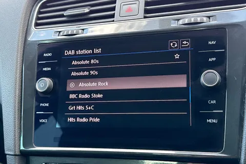 28 of 44 for Volkswagen Golf MK7 Facelift 1.5 TSI (130ps)Match Edition EVO