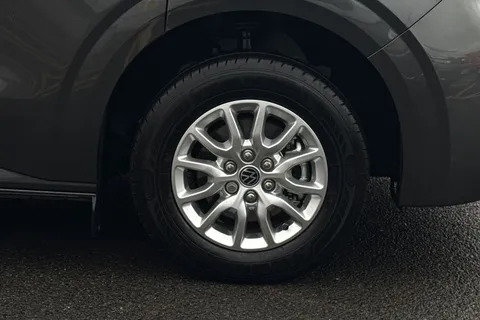 BJ26ZLX Volkswagen Transporter 2.0 TDI 150PS Commerce Pro Van Auto Thumbnail #10