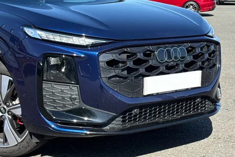 PK75KVP Audi Q3 Launch Edition TFSI 150 PS S tronic Thumbnail #8