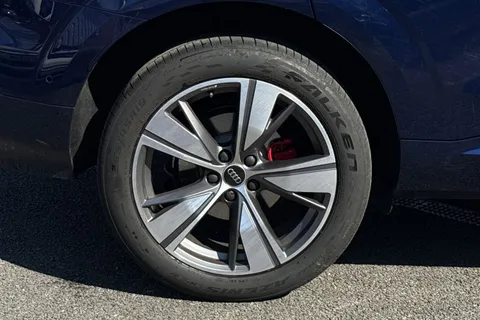 PK75KVP Audi Q3 Launch Edition TFSI 150 PS S tronic Thumbnail #10