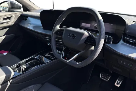 PK75KVP Audi Q3 Launch Edition TFSI 150 PS S tronic Thumbnail #13