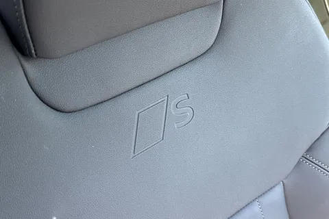 PK75KVP Audi Q3 Launch Edition TFSI 150 PS S tronic Thumbnail #34