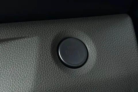 DG75CDV Volkswagen California 2.0 TDI Ocean 5dr DSG Thumbnail #46