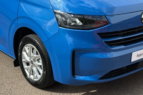 BJ26XNH Volkswagen Transporter 2.0 TDI 150PS Commerce Pro Van Auto Thumbnail #9