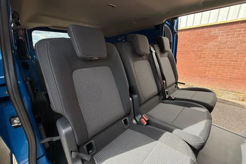 BJ26XNH Volkswagen Transporter 2.0 TDI 150PS Commerce Pro Van Auto Thumbnail #48