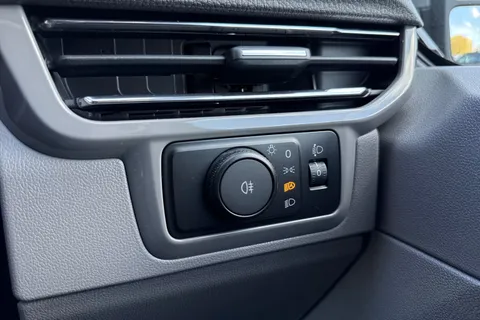 BJ26ENV Volkswagen Transporter 2.0 TDI 150 Commerce Pro Van Auto Thumbnail #60