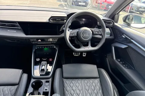 KP75CSO Audi S3 Black Edition TFSI  333 PS S tronic Thumbnail #19
