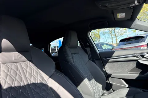 KP75CSO Audi S3 Black Edition TFSI  333 PS S tronic Thumbnail #25