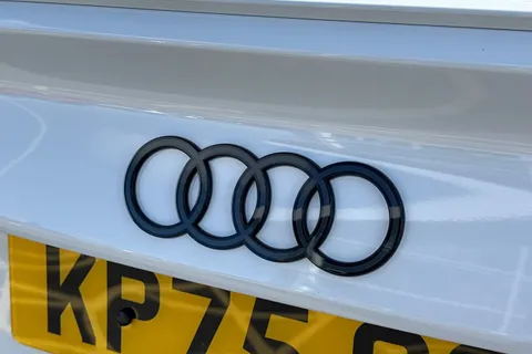 KP75CSO Audi S3 Black Edition TFSI  333 PS S tronic Thumbnail #32