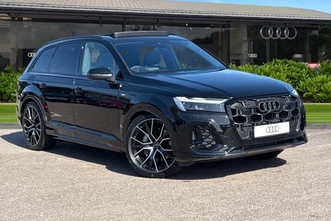 Audi Q7 3.0 TDI V6 Black Edition Tiptronic quattro Euro 6 (s/s) 5dr Thumbnail #2