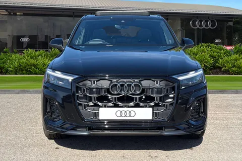 Audi Q7 3.0 TDI V6 Black Edition Tiptronic quattro Euro 6 (s/s) 5dr Thumbnail #6