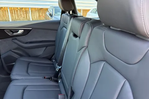 Audi Q7 3.0 TDI V6 Black Edition Tiptronic quattro Euro 6 (s/s) 5dr Thumbnail #19