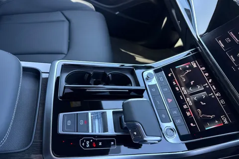 Audi Q7 3.0 TDI V6 Black Edition Tiptronic quattro Euro 6 (s/s) 5dr Thumbnail #23