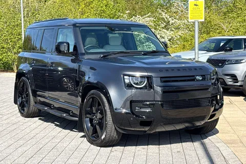  Land Rover Defender 110 3.0 D250 MHEV X-Dynamic HSE Auto 4WD Euro 6 (s/s) 5dr Thumbnail #2