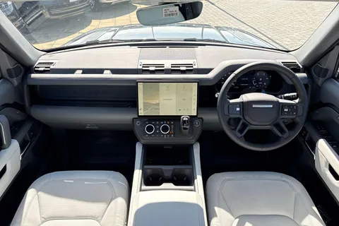  Land Rover Defender 110 3.0 D250 MHEV X-Dynamic HSE Auto 4WD Euro 6 (s/s) 5dr Thumbnail #25