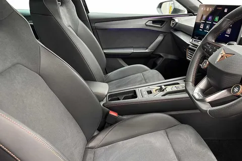 KW25XGD CUPRA Leon 1.5 eTSI 150 V2 5dr DSG Thumbnail #10