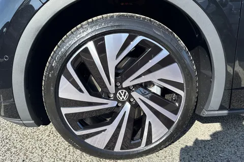  Volkswagen ID.4 79kWh GTX Edition Auto 4Motion 5dr Thumbnail #11
