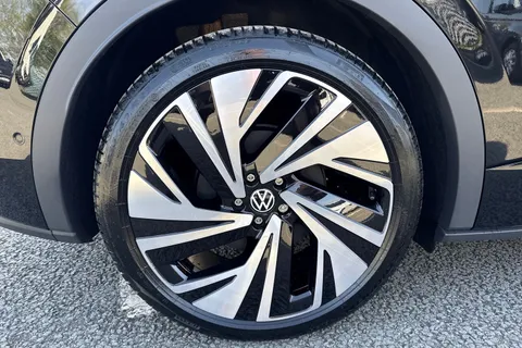  Volkswagen ID.4 79kWh GTX Edition Auto 4Motion 5dr Thumbnail #13