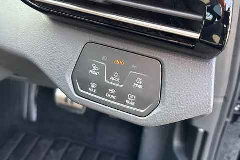  Volkswagen ID.4 79kWh GTX Edition Auto 4Motion 5dr Thumbnail #41