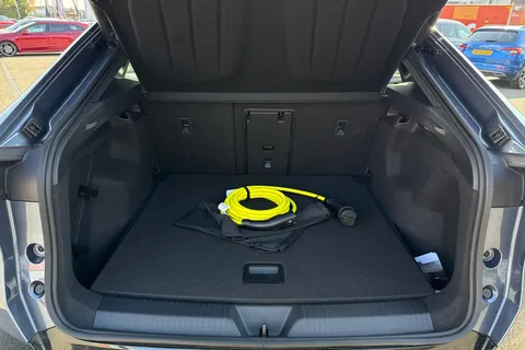 KN75YPR CUPRA Tavascan 77kWh VZ2 SUV Coupe Auto 4Drive 5dr Thumbnail #10