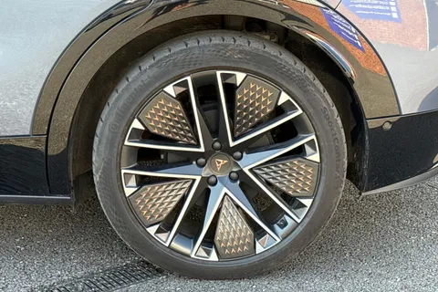 KN75YPR CUPRA Tavascan 77kWh VZ2 SUV Coupe Auto 4Drive 5dr Thumbnail #15