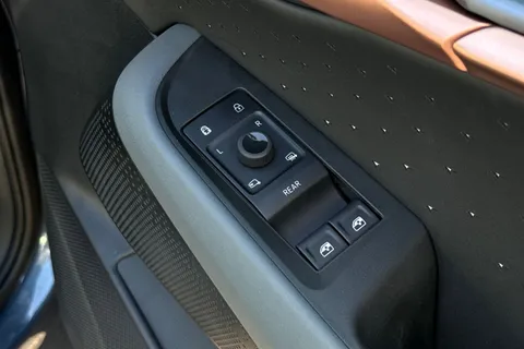 KN75YPR CUPRA Tavascan 77kWh VZ2 SUV Coupe Auto 4Drive 5dr Thumbnail #24