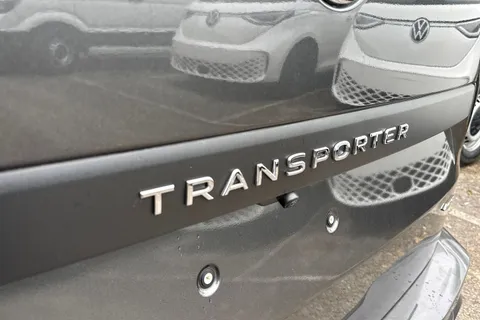 PK26AKY Volkswagen Transporter 2.0 TDI 150 Commerce Pro Kombi Conversion 4MOTION Auto Thumbnail #34