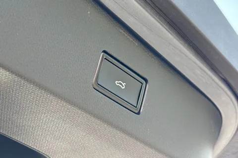 KN75YPR CUPRA Tavascan 77kWh VZ2 SUV Coupe Auto 4Drive 5dr Thumbnail #39