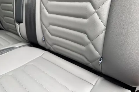 PK26AKY Volkswagen Transporter 2.0 TDI 150 Commerce Pro Kombi Conversion 4MOTION Auto Thumbnail #41