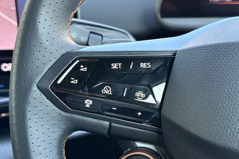 KN75YPR CUPRA Tavascan 77kWh VZ2 SUV Coupe Auto 4Drive 5dr Thumbnail #42