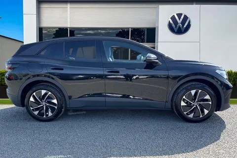  Volkswagen ID.4 Pure 52kWh Match Auto 5dr Thumbnail #4