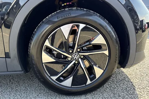  Volkswagen ID.4 Pure 52kWh Match Auto 5dr Thumbnail #10